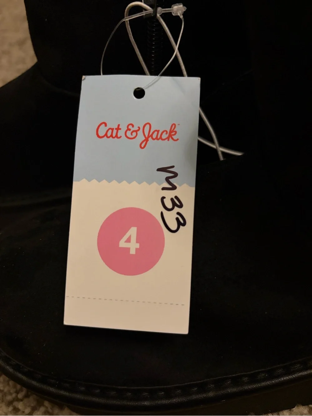 Cat & Jack boots size 4 NWT